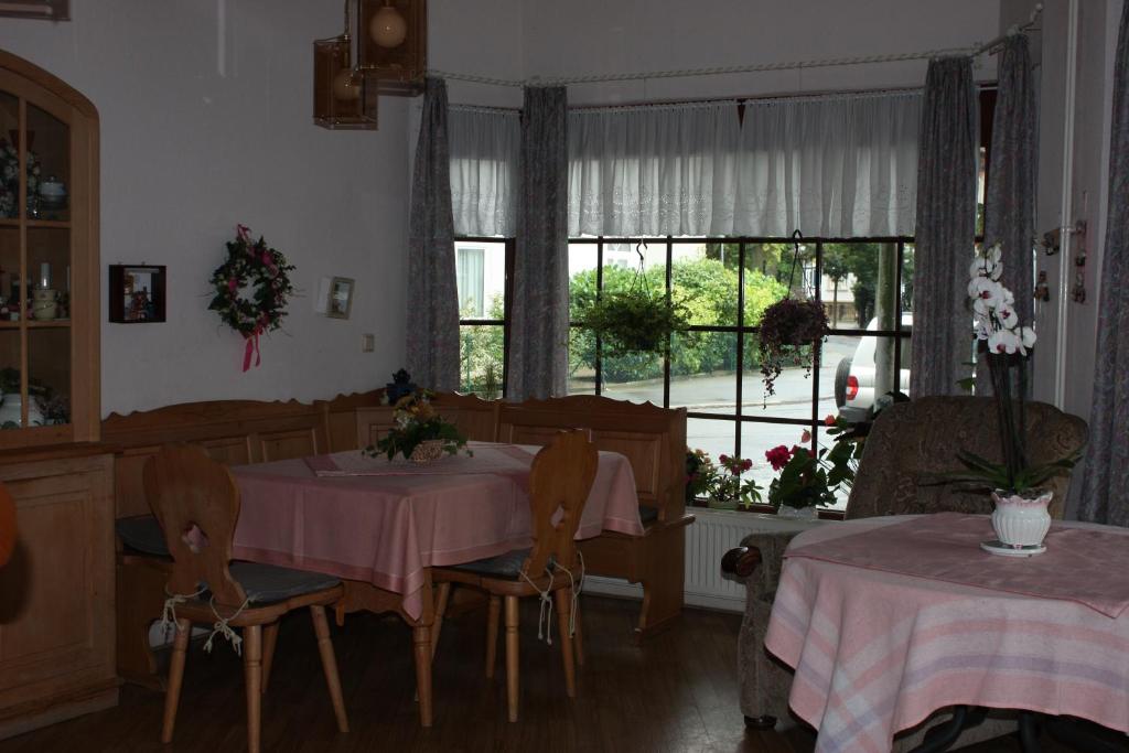 Gastehaus zum Georgenberg photo