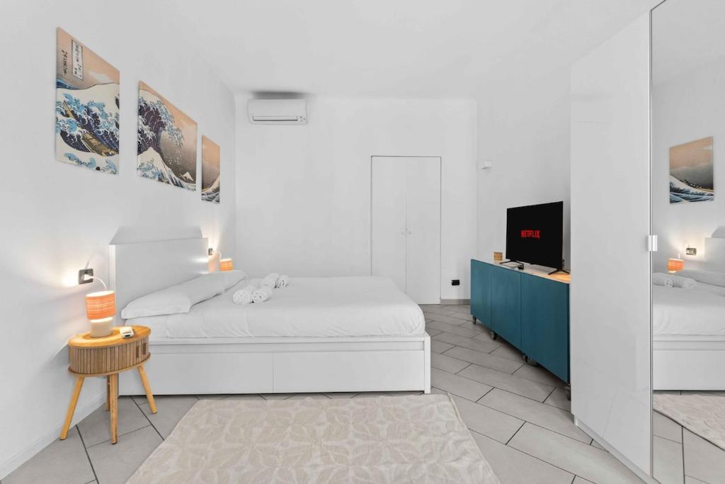 New Three-Room Apartment & Family, Chinatown Milan - 3