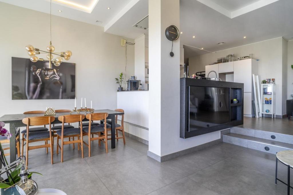 RG133 - Spacious 3 bed apartment in prime location - 5