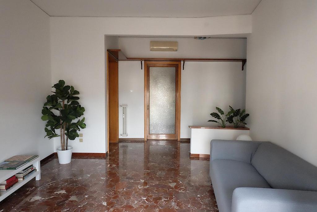 Siletto - 2