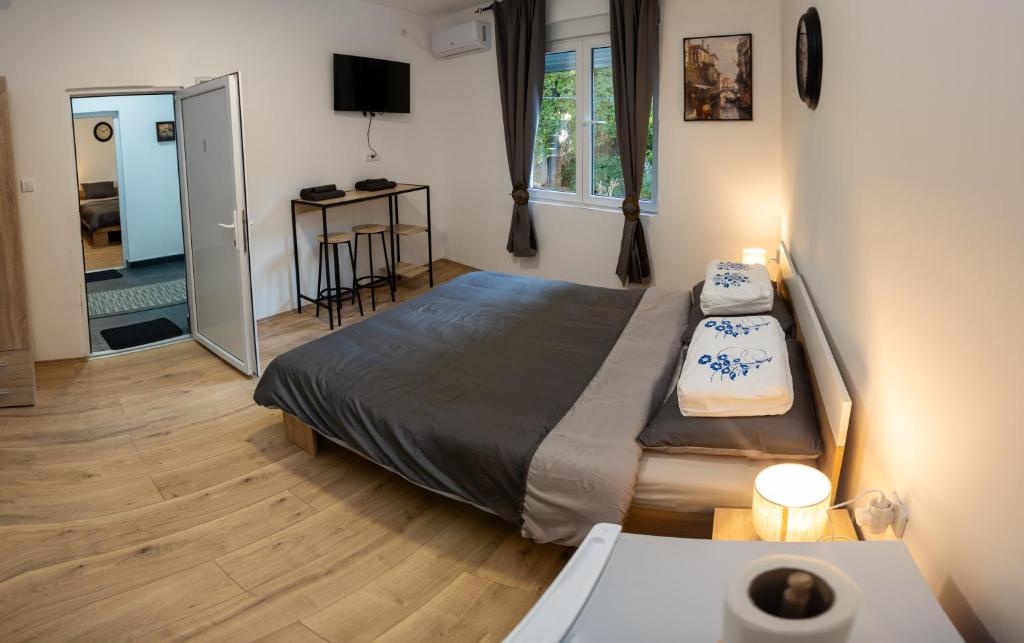 Naissus Apartments - 1