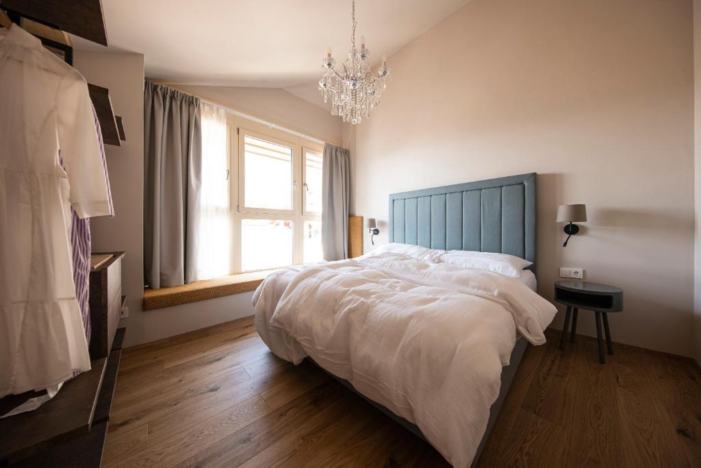 Essa Rooms NEW - 4