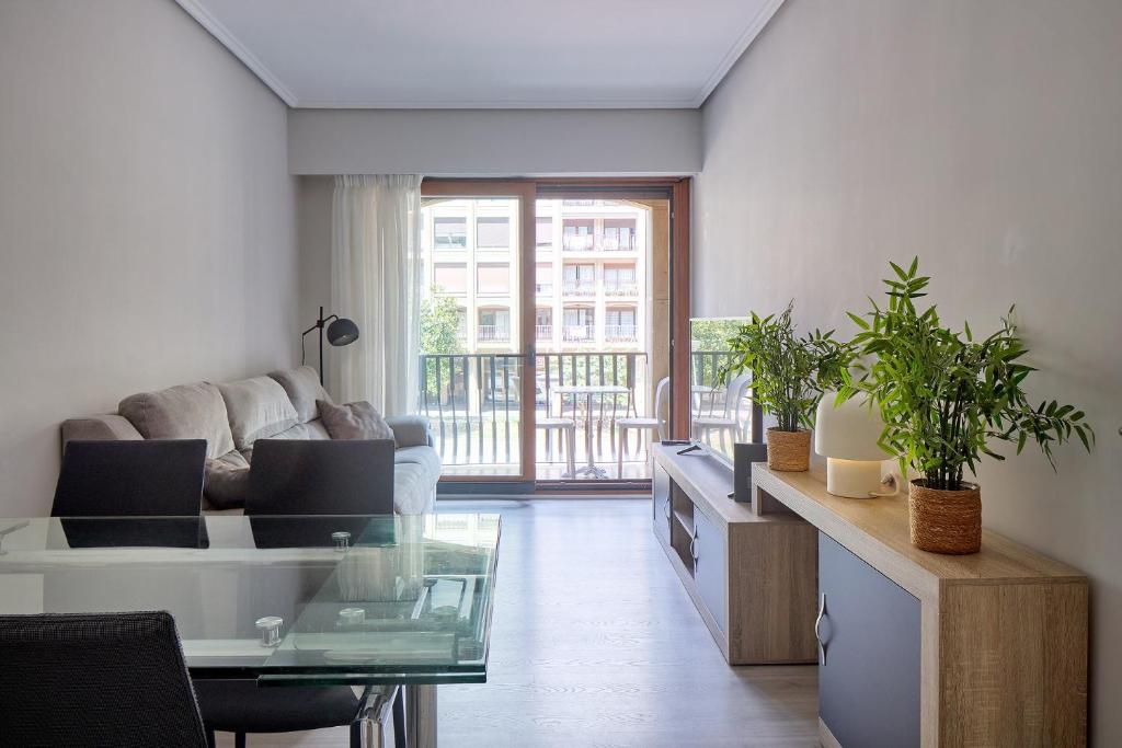 Bermingham - Basque Stay - 3