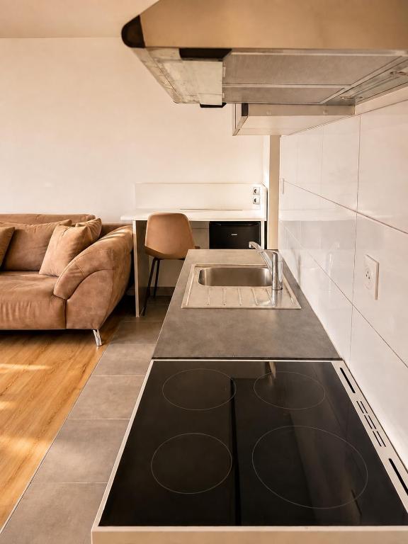 By O&H Partners, Le Biarritz - 4