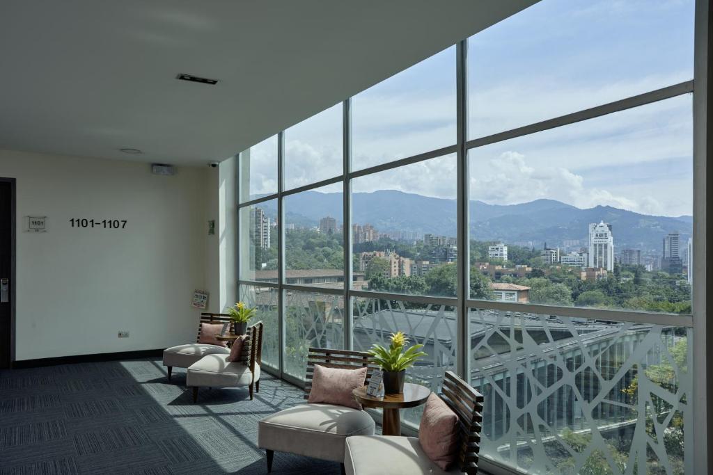 Hotel bh El Poblado - 3