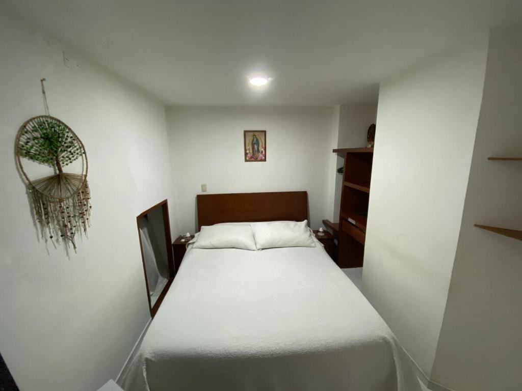Casa a cinco minutos de Clinica medilacer y uniboyaca - 2