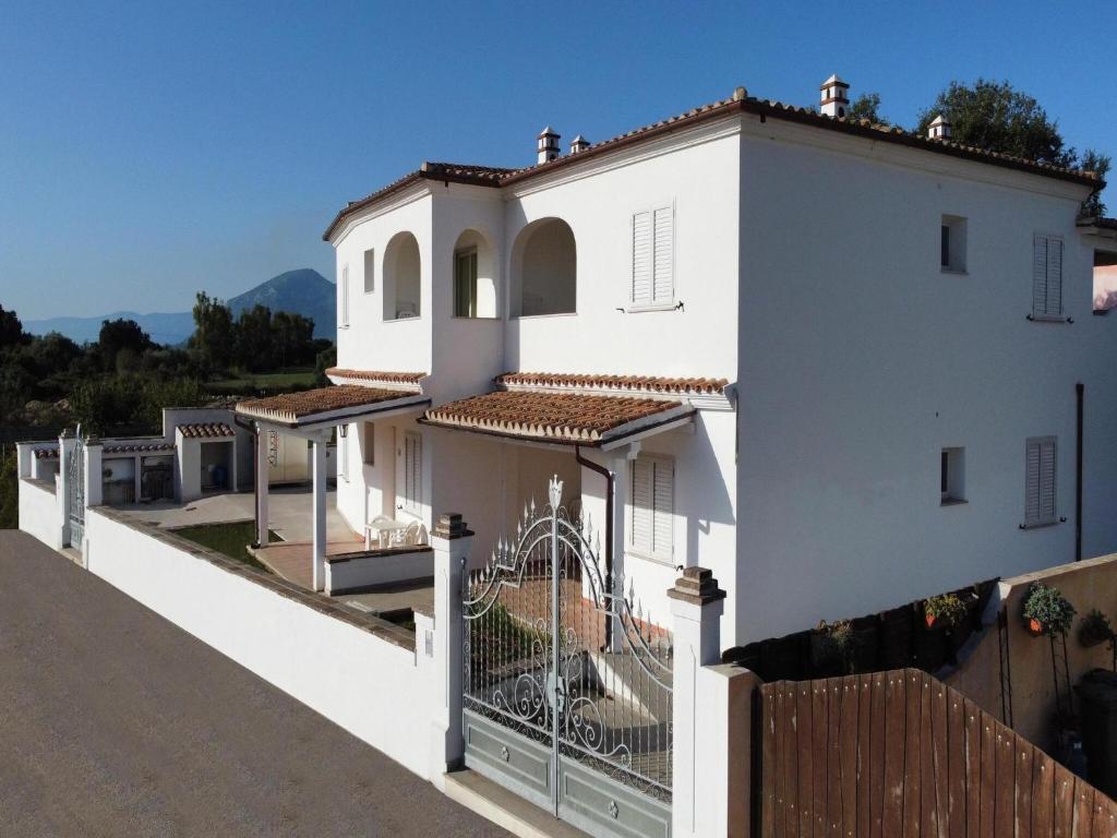 The residence of maria rosaria - 1