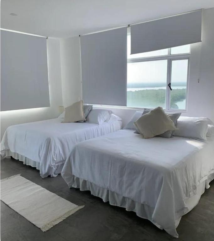 Penthouse luxury cartagena con vista al mar, piscina y capacidad para 12 personas - 4