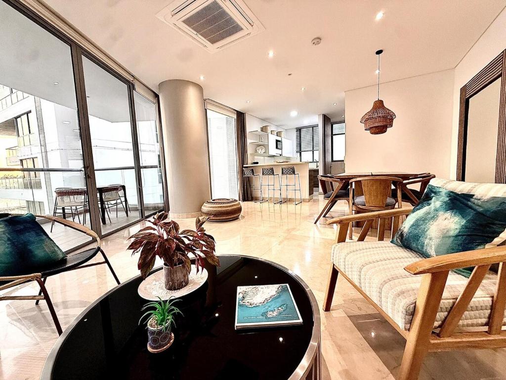 Excellent Ocean View Apartment - 4