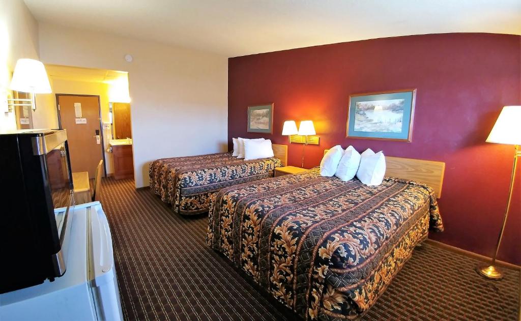 Red Carpet Inn - Windom photo