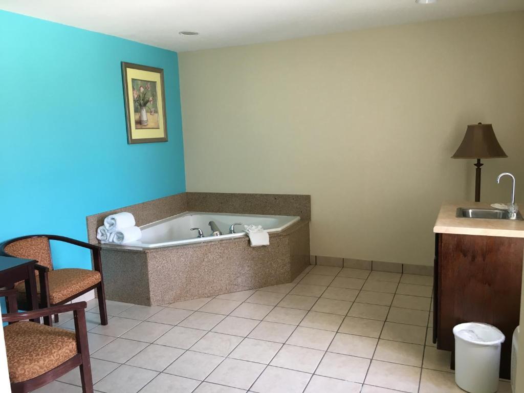 Howard Johnson by Wyndham Houma photo