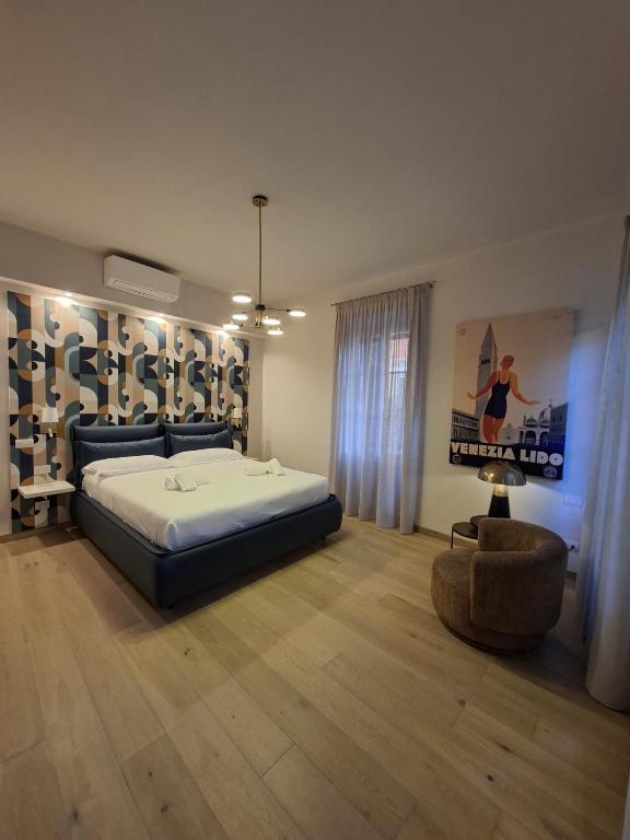 GuestHost - Suite San Lorenzo Chic Apartment with Private Courtyard - 2