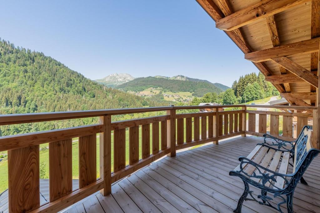 Bright and spacious property in Les Gets - 3