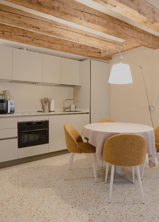 Dimora Cadorin Apartments - 1