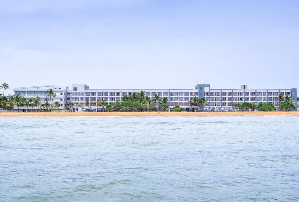 Jie Jie Beach Hotel, hotel in Wadduwa