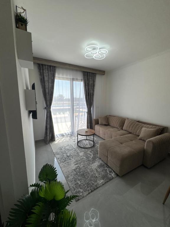 Etno Lux Isaković - 5