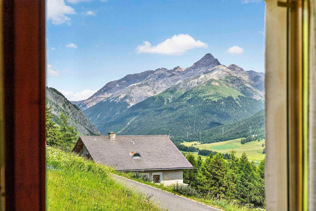 Spacious and tranquil house in Livigno - 3