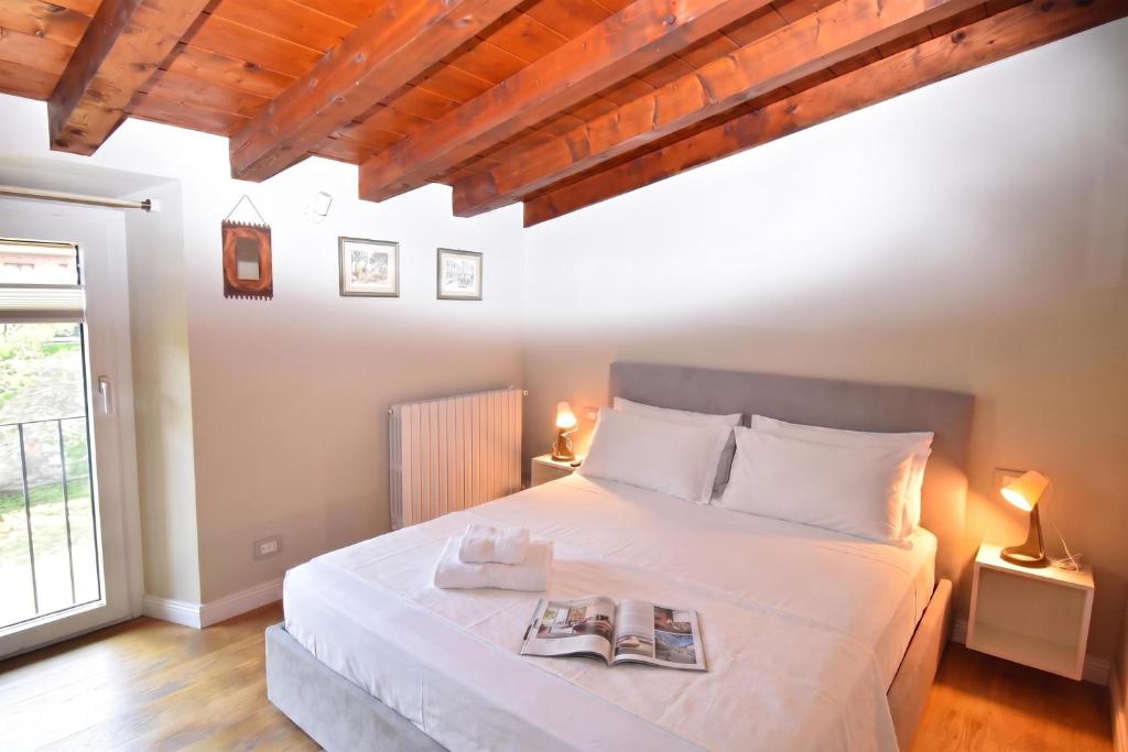 Luke Loft Lakeside Charm Central park - Happy Rentals - 5