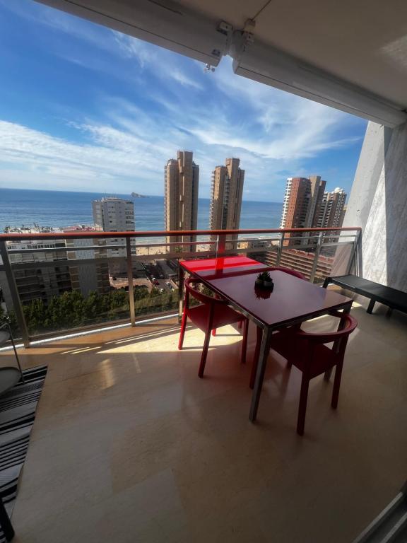 Coblanca 41-spectacular views-gym-heated pool-sauna-jacuzzi-wifi-3 minutes walk from the sear - 4