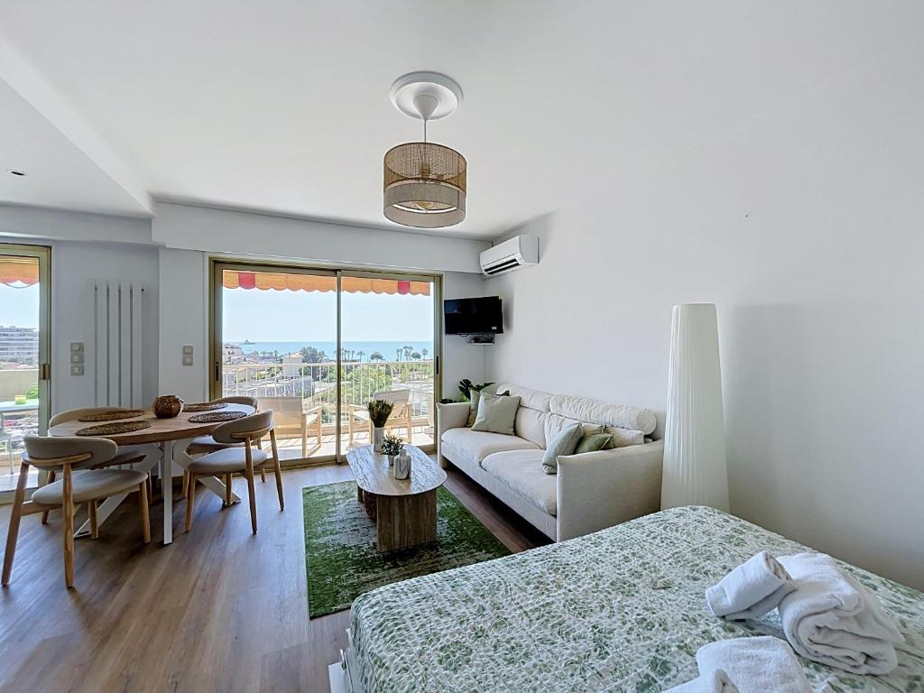 Seaside studio sea view and free parking - 2
