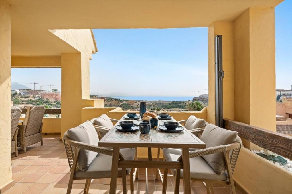 Duquesa Village - Seaview Apartment - 2
