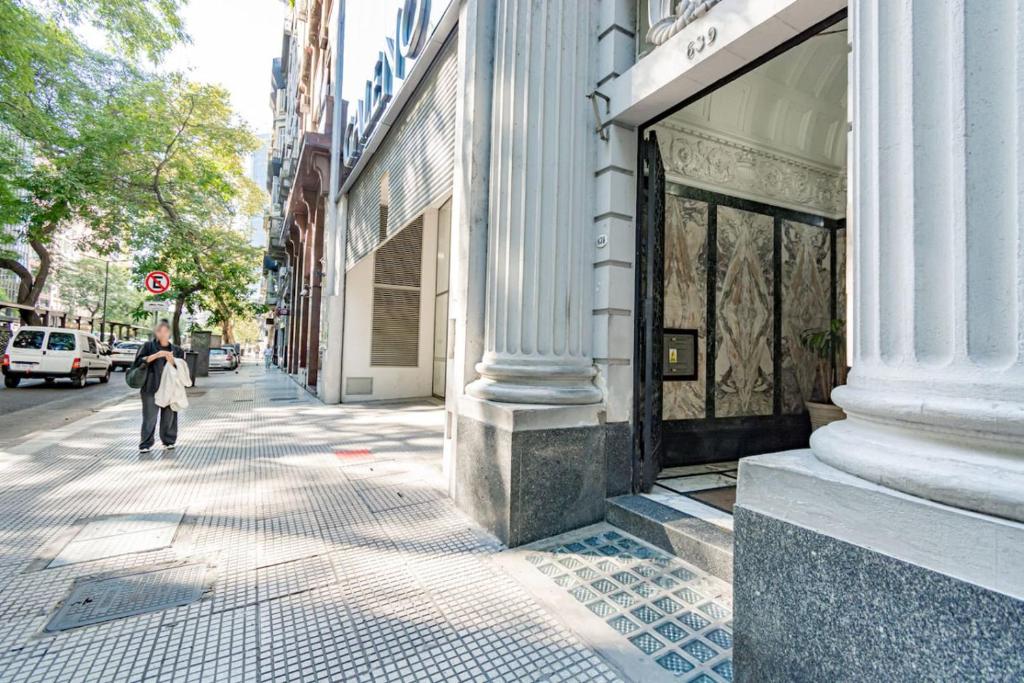Spacious and Comfortable Apartment in Retiro - 5