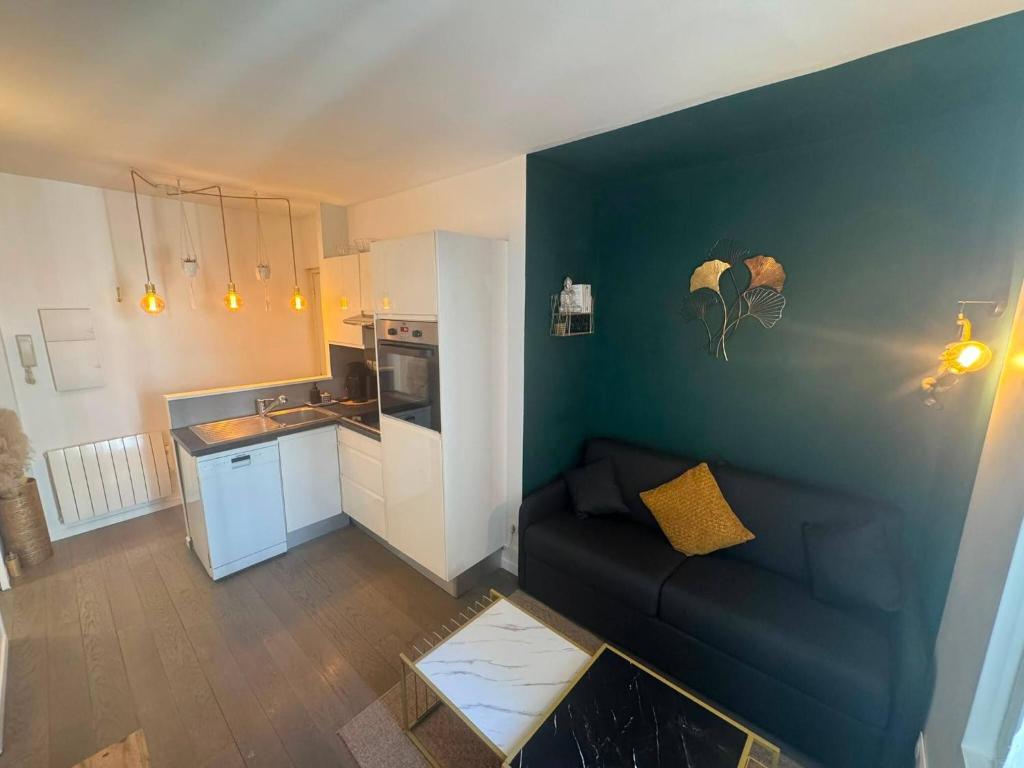 Charming 2-Bedroom Apartment in Pariss Vibrant 19th Arrondissement - 5
