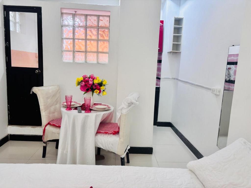 Downtown Pucallpa Room, ideal kitchen area Villa Roncal - 5