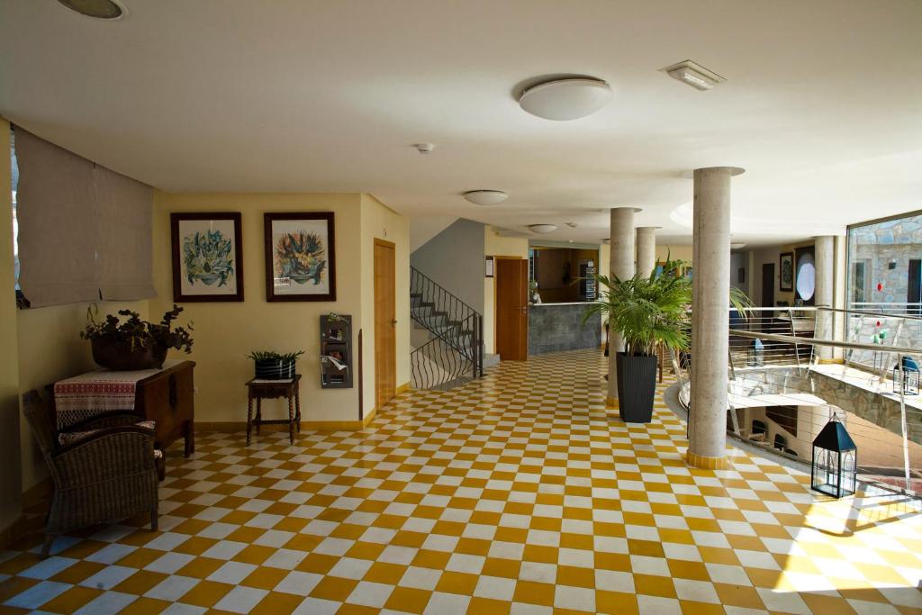 Terraza de Amadores — Hotel building in Puerto Rico, Canary Islands