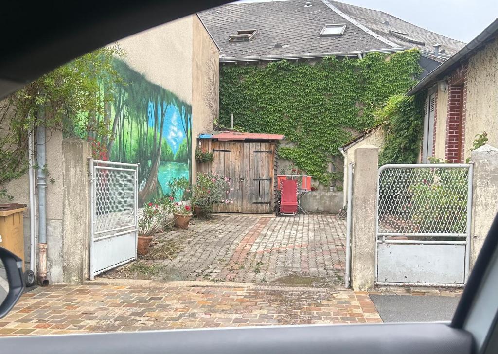 Maison de ville Orléans dans le Quartier Dunois avec parking privatif - 2