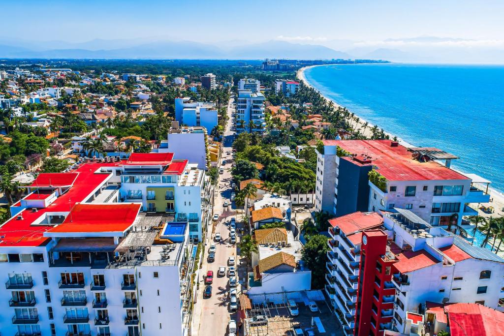 Viva la vida Life 309 | 1BR/2BA Bucerias, near ocean, pool, balcony, WiFi - 3