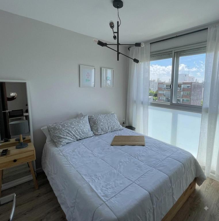 Hermoso departamento con Balcon - 1
