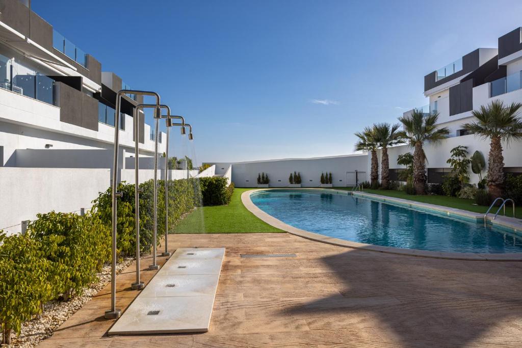Nature Views Luxury Villa - 3BR & Pool - 5