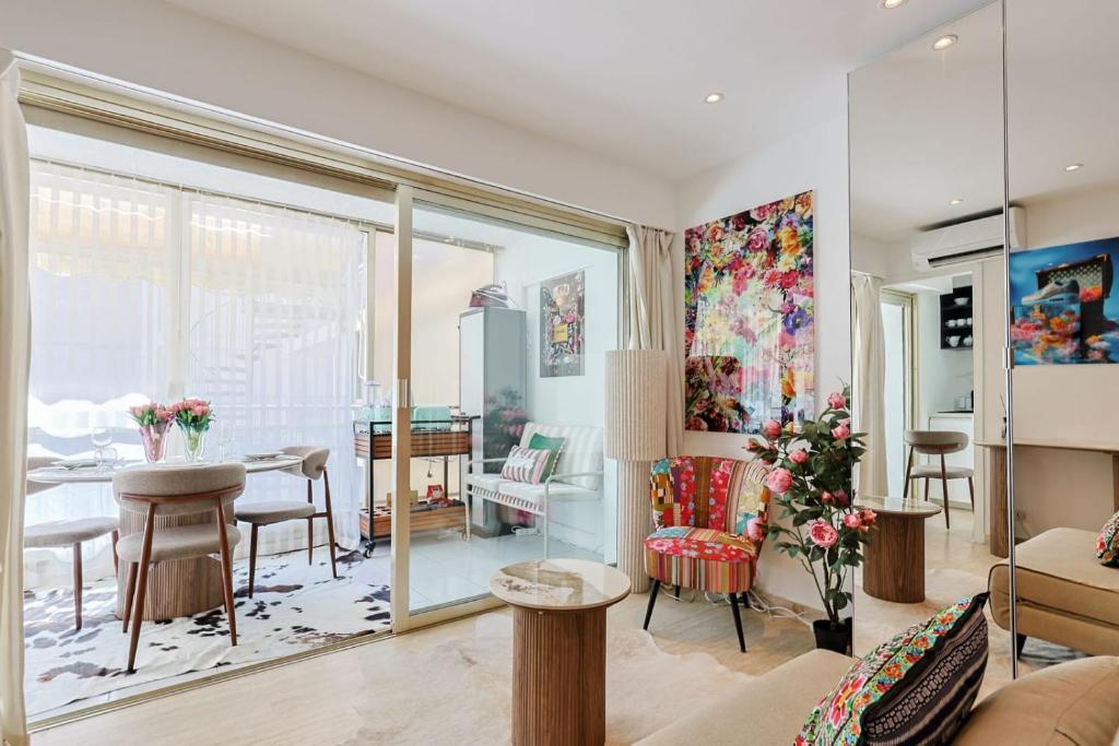 140m of palace of festival#Croisette#beach#city centre Cannes#Palace#aircondition#free WiFI#Private#elevator#terras - 5