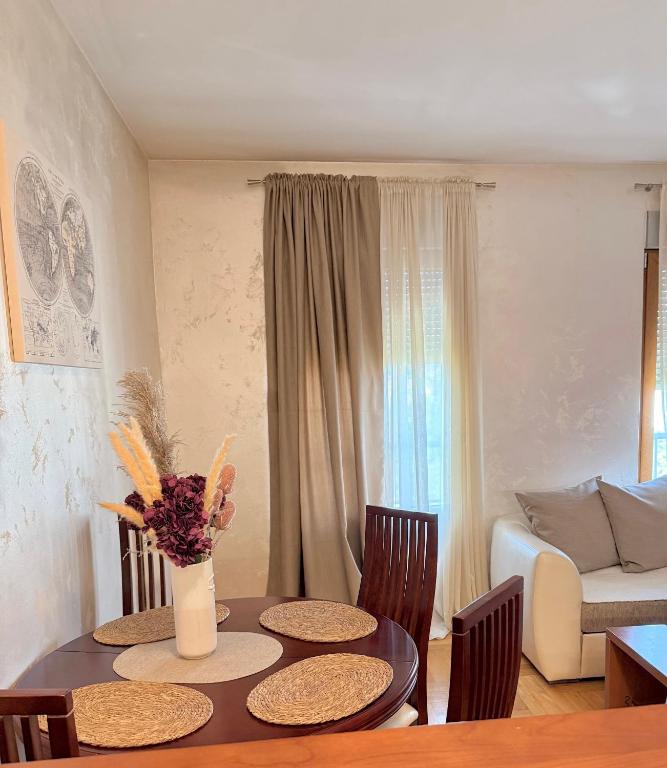 Cozy Modern Apartment Podgorica - 4
