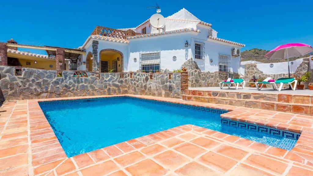 Villa Aránzazu Nerja by Ruralidays - 1