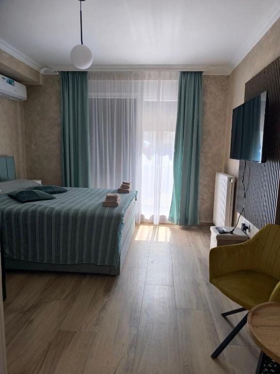 iNSide Stay - 1