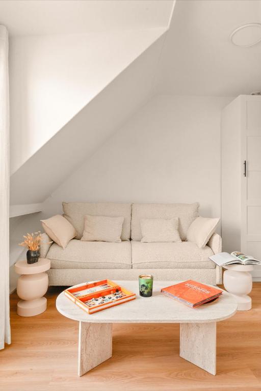 Luxe sous les toits vue Tour Eiffel - 1BDR-4P - 5