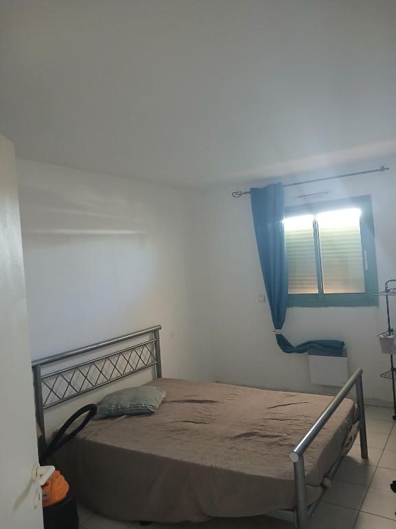 appartement proche des plages de canet tout confort res securisée parking - 5