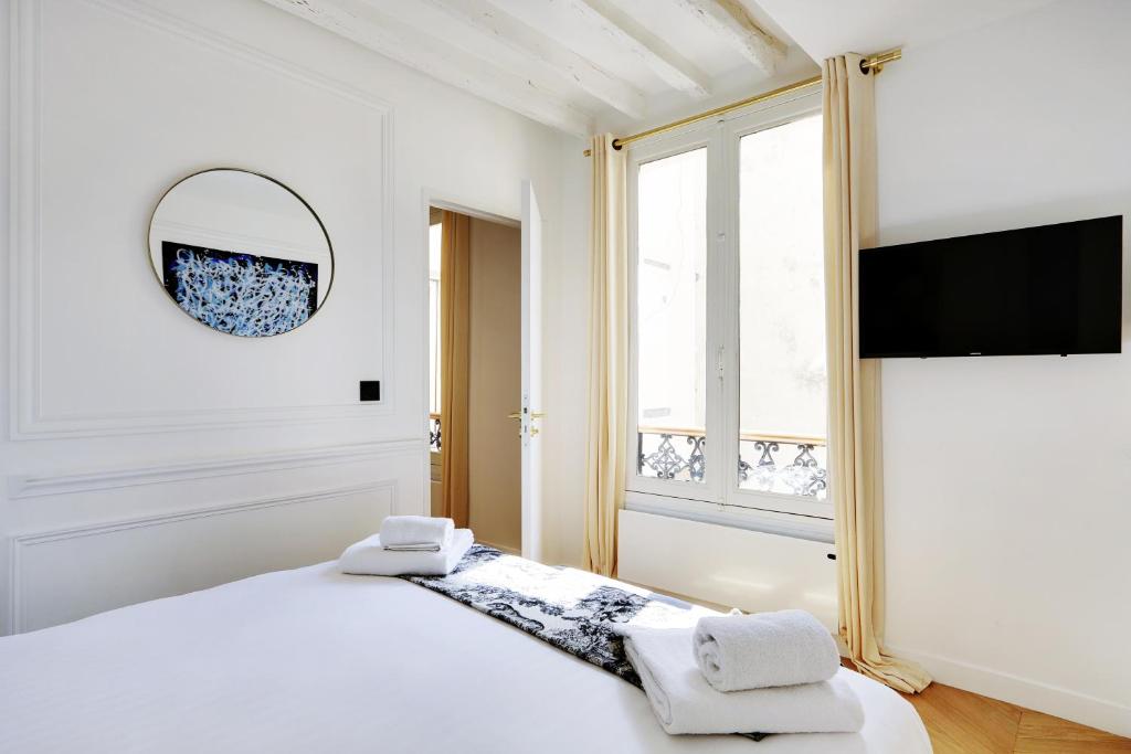 Pick A Flat's Apartment on Montorgueil - Rue des Petits Carreaux - 3