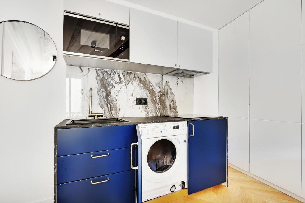 Pick A Flat's Apartment on Montorgueil - Rue des Petits Carreaux - 5