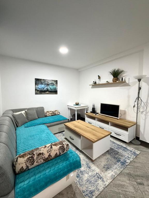 Family one bedroom apartmant Sunshine Budva - 1