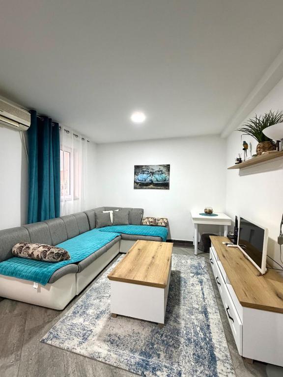 Family one bedroom apartmant Sunshine Budva - 2