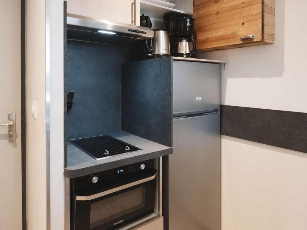 Appartement cosy 4 pers, 2 ch, départ ski aux pieds, exposé sud, proche commerces - FR-1-545-42 - 4