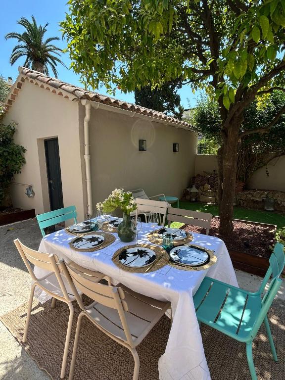 Très agréable et spacieuse villa avec piscine, jardin et clim - 2