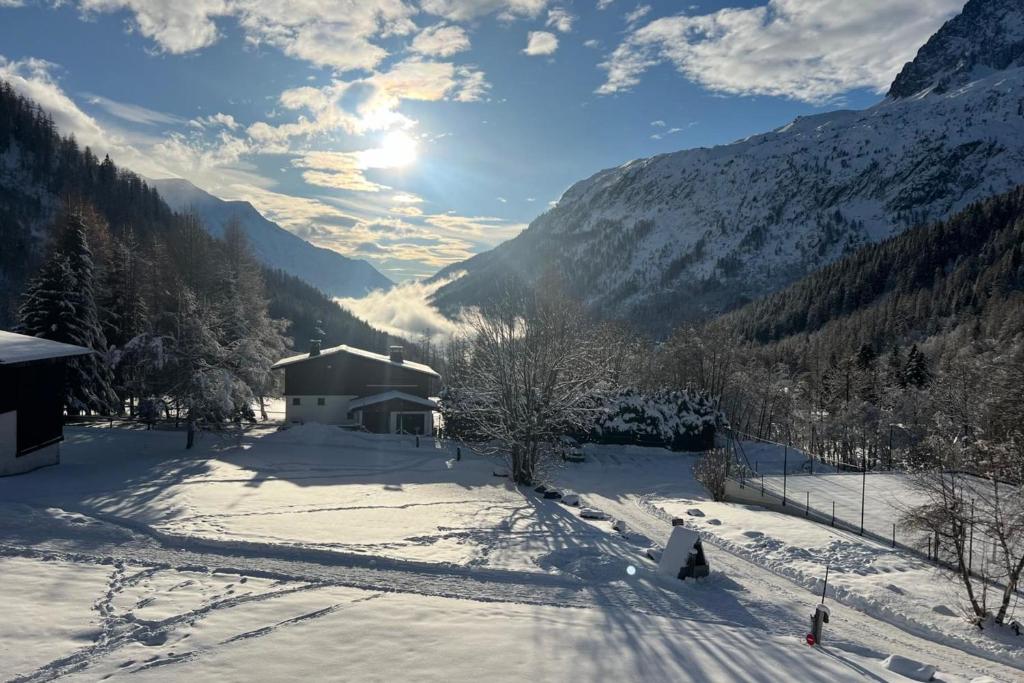 Chalet de 90 m avec jardin à Chamonix Mont-Blanc - 1