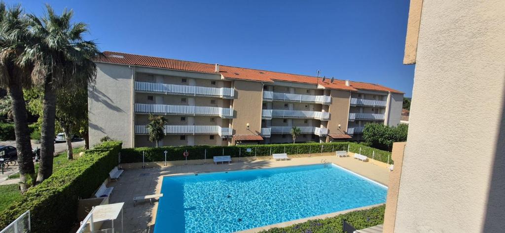Les Sablettes Plage à 400 m Piscine surveillée Parking Clim - 2