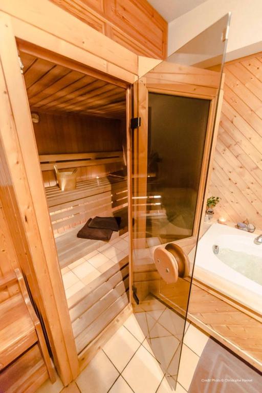 Chalet Cosy Près des Pistes à Val d'Isère - 5