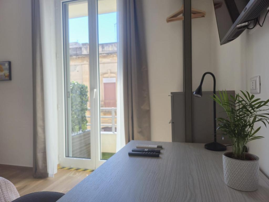 Rooms & Tours - 5