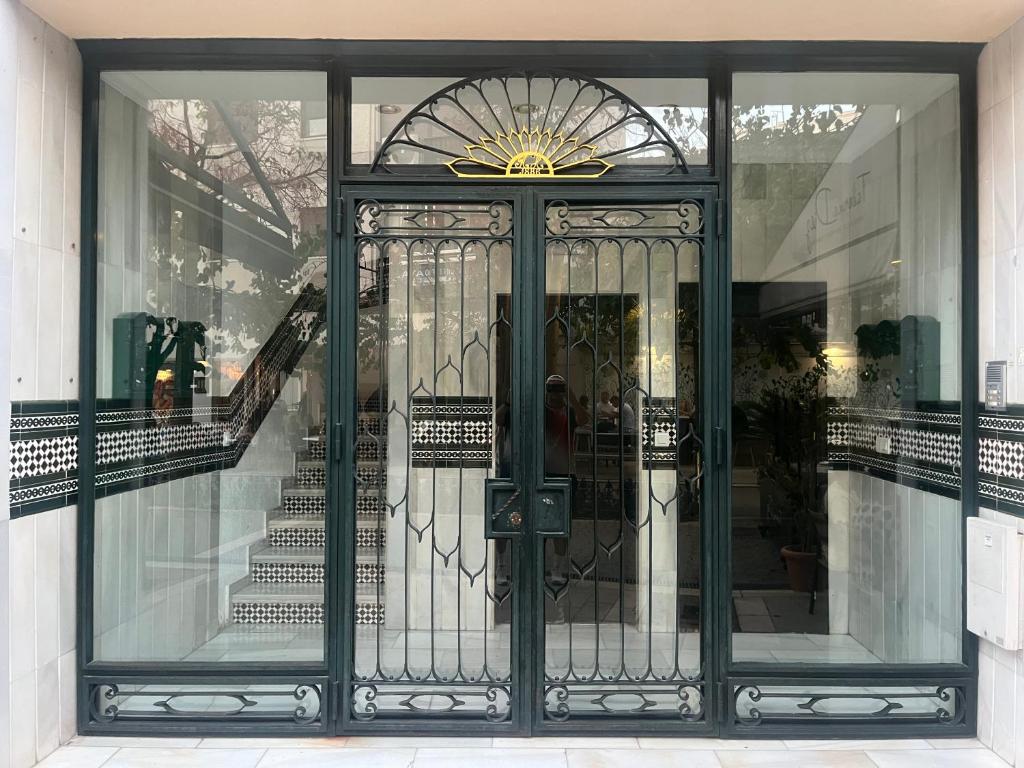 Estepona Old Town Penthouse Studio, 2 Min to Beach - 4